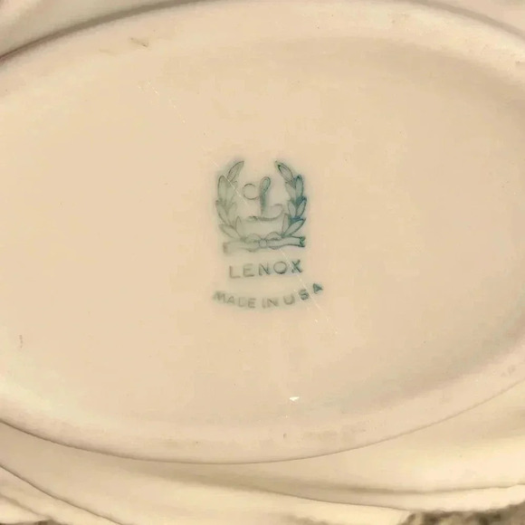 Lenox Crestline Wave Candy Dish - Picture 7 of 7
